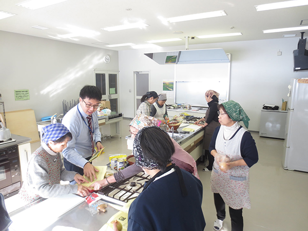 幕別町国際交流協会「シンガポールの料理実習及び講演会」